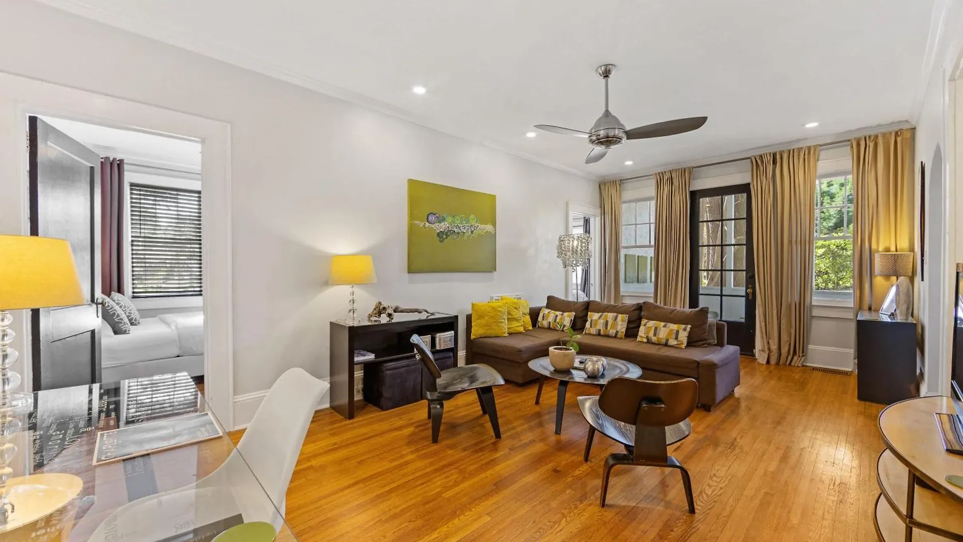 Dom wakacyjny Contemporary 2Br In Myers Park With Screened Porch Charlotte Stany Zjednoczone Ameryki